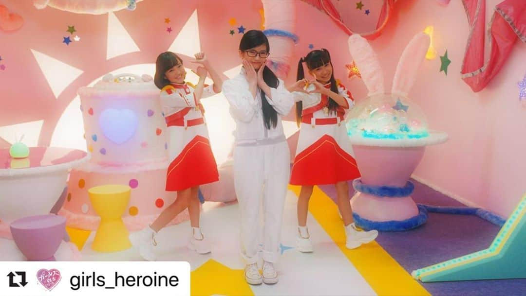 Girls²さんのインスタグラム写真 - (Girls²Instagram)「#Repost @girls_heroine with @make_repost ・・・ ‪【予告】 #テレビ東京 系にて、明日8/9(日)あさ9時から #ラブパト 第3話「守ろう！本へのラ〜ブ！♡」‬ ‪ラブパトサポートってな〜に⁇📢🌟ソラちゃん( #杉浦優來 )、ラブパトひみつ本部へようこそ💖‬ ・ ‪lovepatrina.jp‬ ・ ‪#ラブパトリーナ‬ ‪#ガールズ戦士‬ ‪#特撮‬」8月8日 18時02分 - girls2_official