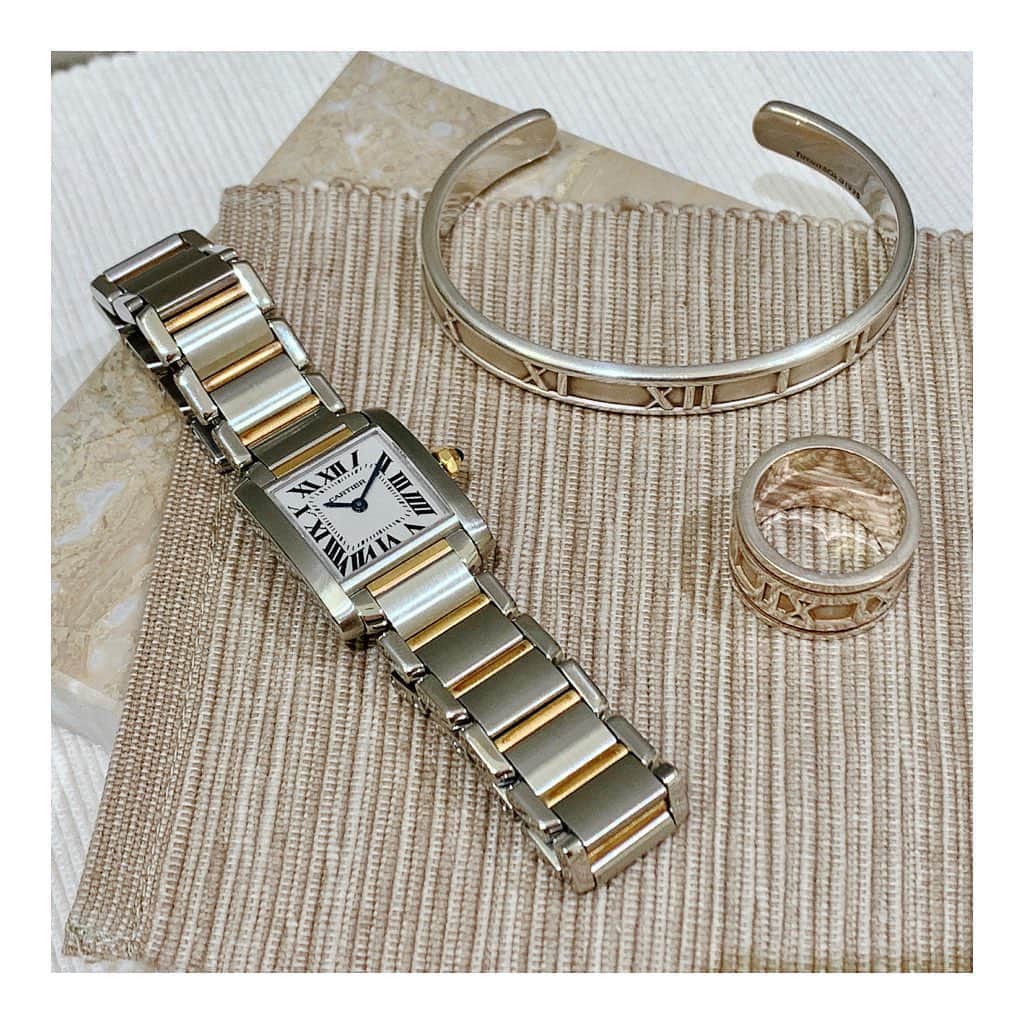 のインスタグラム：「-HIROB大宮ルミネ-﻿ ﻿ Vintage Cartier Tank Francaise﻿ ﻿ ヴィンテージカルティエ﻿ k18イエローゴールドとコンビネーションの﻿ タンクフランセーズが入荷いたしました。﻿ ﻿ No.20003890-870610﻿ ¥360,000+tax﻿ ﻿ ﻿ ✨10%OFF開催中✨﻿ ※一部除外あり﻿ ﻿ 🎁8/10(月)までeコレクト送料無料🎁﻿ ﻿ ﻿ 当面の間、下記のお時間に営業時間を短縮しております。﻿ ﻿ 営業時間﻿ 平日  11:00〜20:00﻿ 土日祝 11:00〜20:00﻿ ﻿ お問い合わせ﻿ tel: 048-645-1411﻿ ﻿ 皆様のご来店お待ちしております🥰﻿ ﻿ ﻿ #Cartier﻿ #VintageCartier﻿ #Tankfrancaise﻿ #watch﻿ #omiyalumine﻿ #omiya﻿ #hirob﻿ #baycrews﻿ ﻿ #カルティエ﻿ #ヴィンテージカルティエ﻿ #タンクフランセーズ﻿ #時計﻿ #大宮ルミネ﻿ #大宮﻿ #ヒロブ﻿ #ベイクルーズ﻿ ﻿ ﻿ #观看﻿ #酿酒」