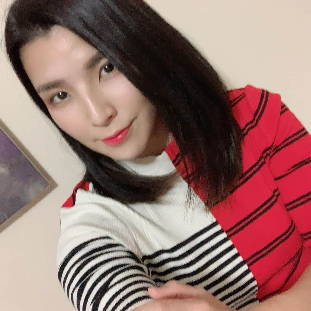 志田光さんのインスタグラム写真 - (志田光Instagram)「I got hair cut💇‍♀️ 髪切りました。 #haircut #prowrestler #hikarushida」8月8日 10時29分 - shidahikaru