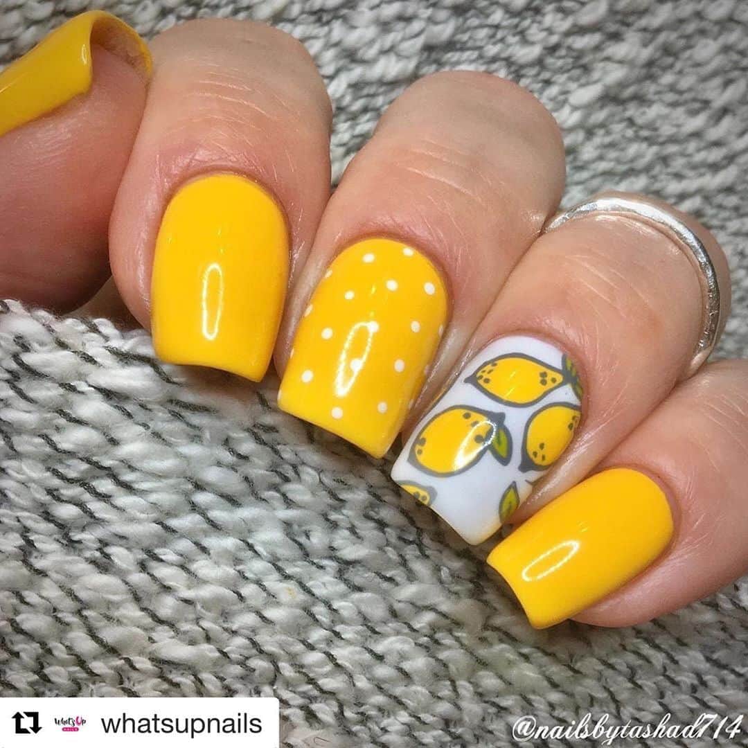 のインスタグラム：「#Repost @whatsupnails  #whatsupnailsb008 #fruitnails #stampingnails #stampingnailart #nailart #naildesigns #naildesign #fruitnails #fruitnailart #lemonnails #lemonnailart」