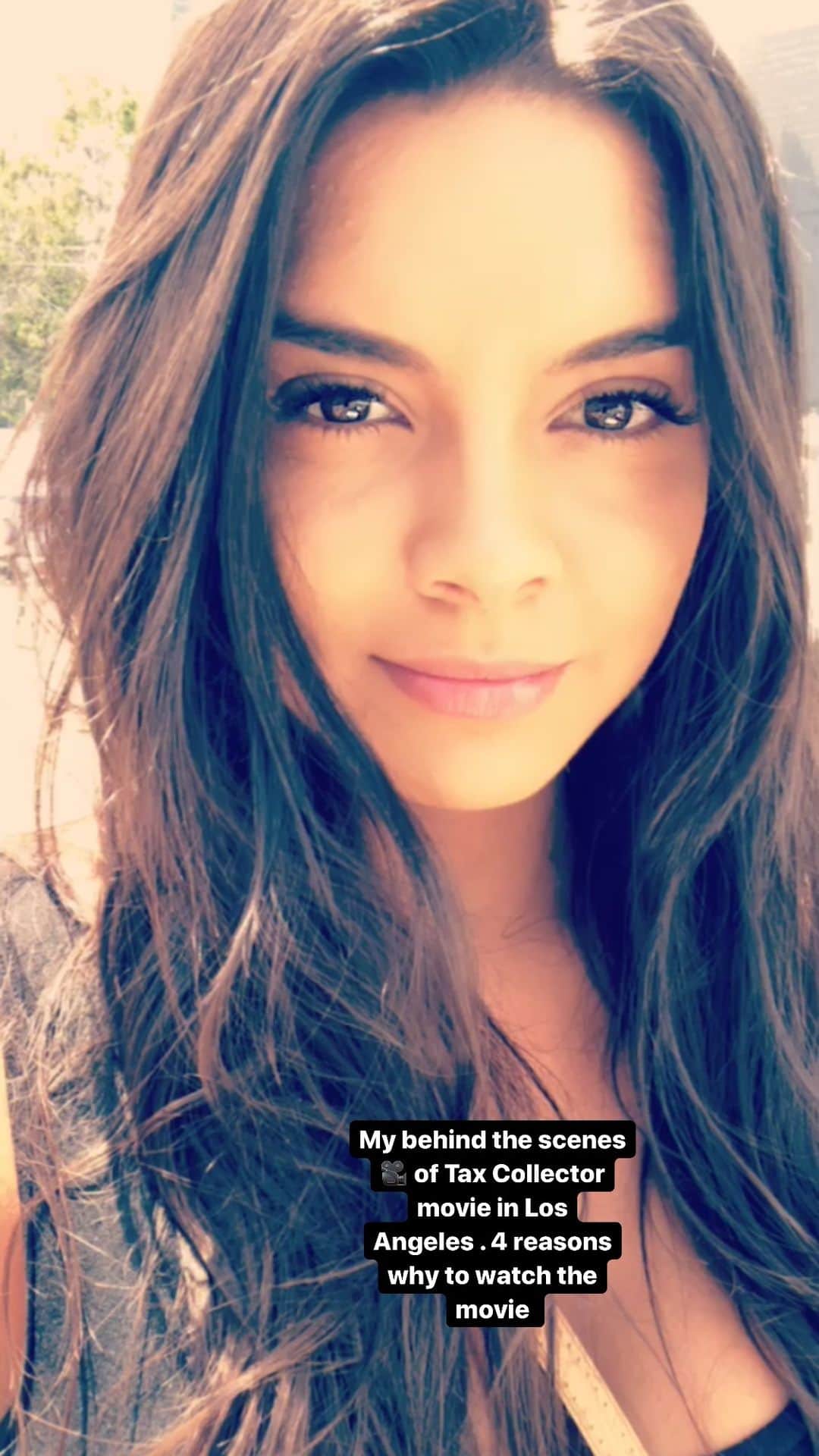 パオラ・ポーリンのインスタグラム：「Get @taxcollectorfilm out now ! starring #shialabeouf @georgelopez among other amazing talents. 🎥❤️ catch me as #lachiquis .💃 directed by: @davidayermovies  Produced by: @cedarparkent @cjlong2018  - Súper invitados a que vean hoy el estreno #taxcollectorfilm, de la que hago parte y le doy vida al personaje de “la chiquis”, no te lo pierdas. Protagonizando #shialabeouf @georgelopez y muchos más! 🎥❤️. Dirigida por : @davidayermovies  #reels #film #bts」