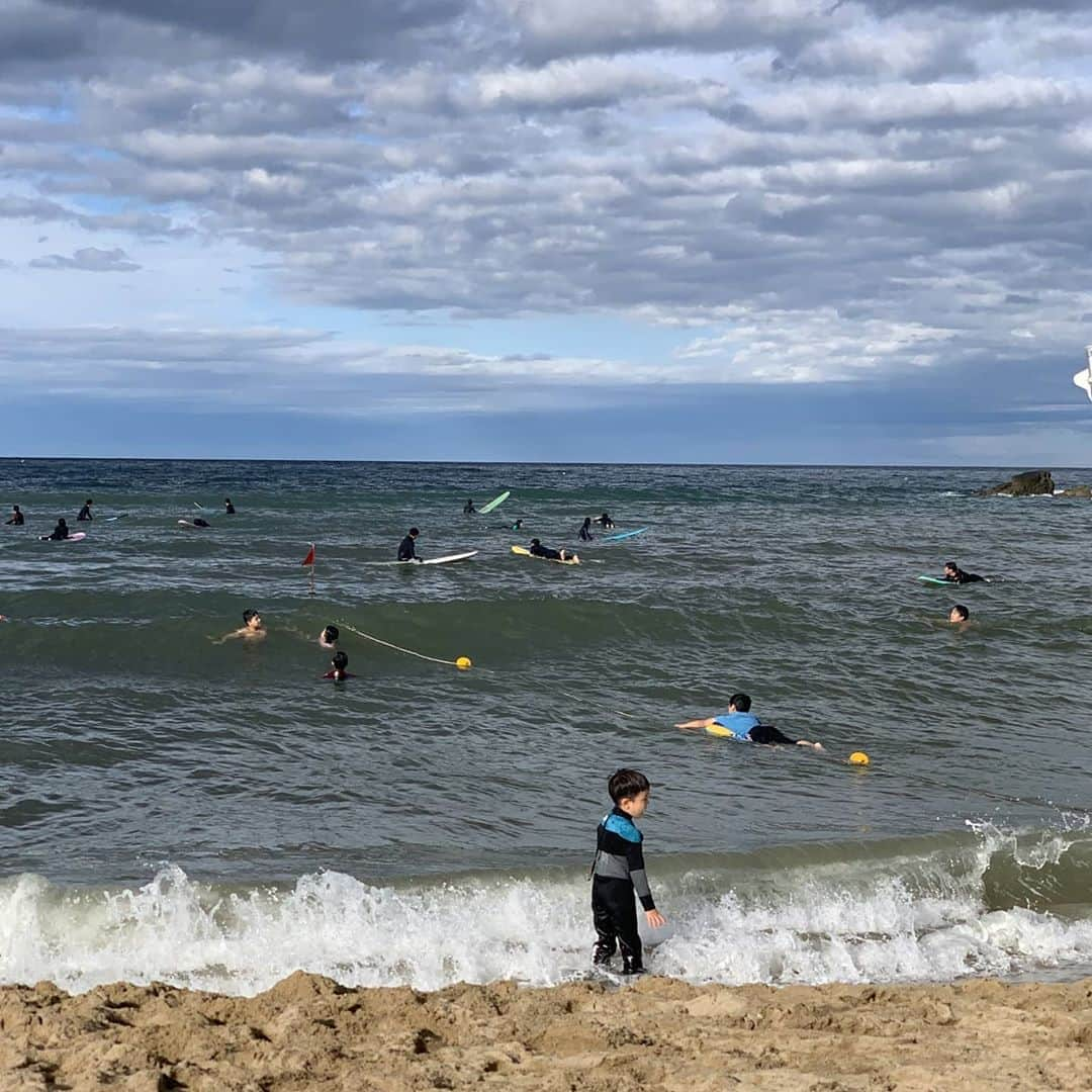 チョン・テウさんのインスタグラム写真 - (チョン・テウInstagram)「구름 멋지다⛅ #양양 #죽도해변 #비슬라」8月8日 12時09分 - _jungtaewoo