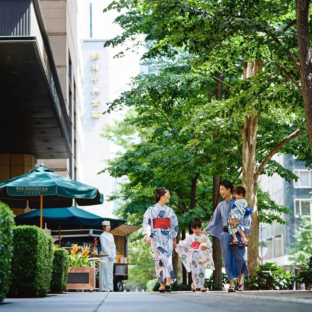The Peninsula Tokyo/ザ・ペニンシュラ東京さんのインスタグラム写真 - (The Peninsula Tokyo/ザ・ペニンシュラ東京Instagram)「この夏はいかがお過ごしでしょうか。🍉皆さま、こんな時期ではありますが、どうぞ素敵な夏休みを、そして連休をお過ごしください♪   Summer season is in full swing.🌞Treat your family to a summer holiday at The Peninsula Tokyo. Happy #longweekend !」8月8日 12時57分 - thepeninsulatokyo