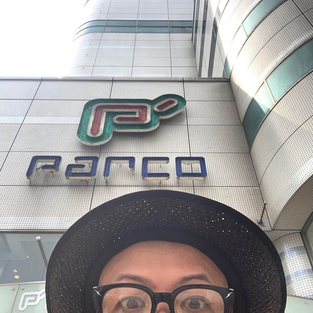 白鳥雪之丞さんのインスタグラム写真 - (白鳥雪之丞Instagram)「P'PARCO W POP UP SHOP、5日目です!! 本日も店頭にて皆様のご来店を心よりお待ちしておりますので宜しくお願い致します(^^)🏬🕴   TEARS OF SWAN×SKEIL/P'PARCO POP UP SHOP 2020  DAY:2020.8/4(tue)〜8/10(mon) TIME:11:00〜20:00 PLACE:P’PARCO 1F EVENT SPACE   東京都豊島区南池袋1-28-2 TEL:03-5391-8000  @tears_of_swan #tearsofswan @skeil_rev  #skeil #p'parco #池袋 #東京」8月8日 13時50分 - yukinojoeshiratori