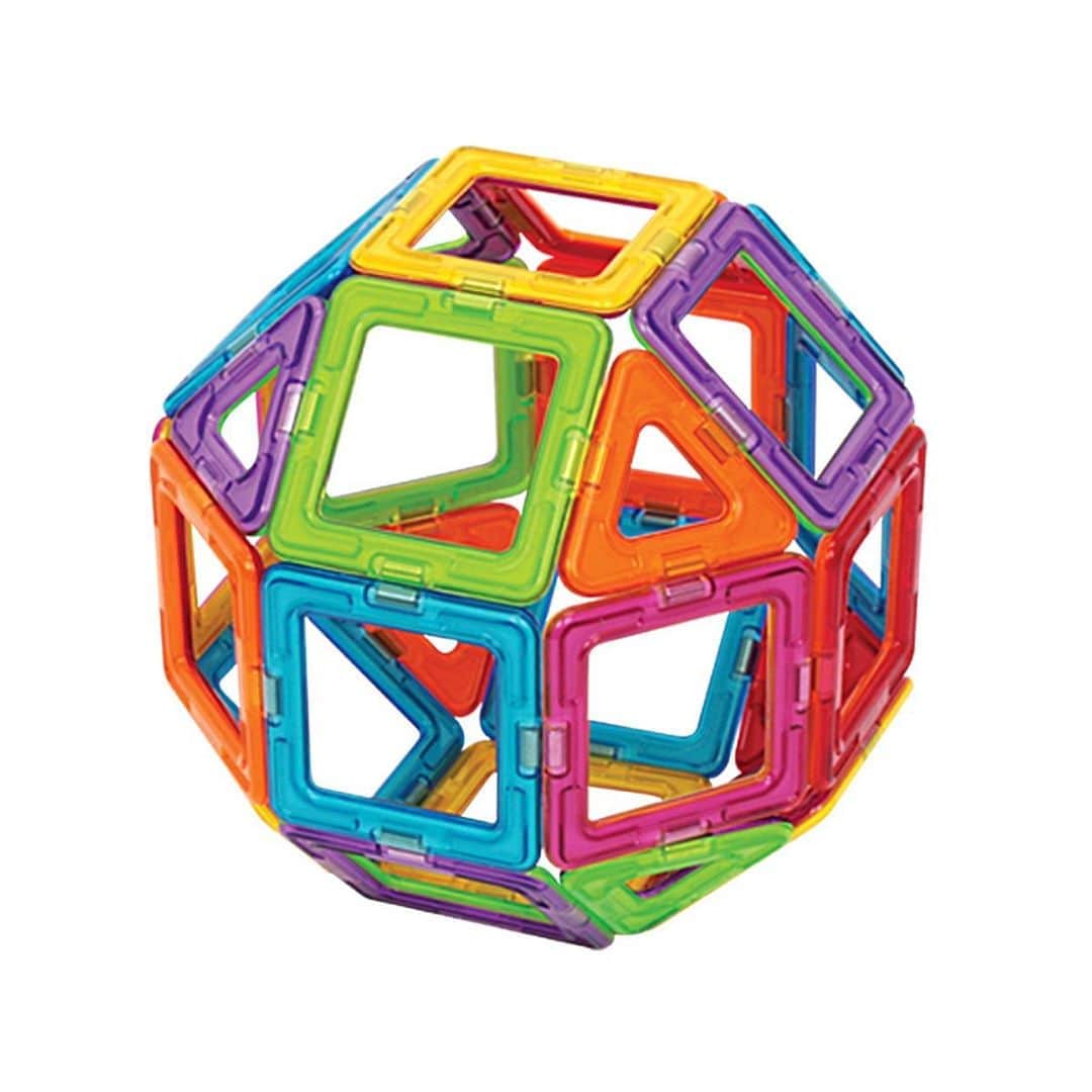 ボーネルンドさんのインスタグラム写真 - (ボーネルンドInstagram)「【＜マグ・フォーマーの4種の形＞ あそびでロジカルシンキング】 ・ 「どうしたらできるかな？」と目的に向かって筋道を立て考える。あそびで論理的な思考を身につけよう！ ・ 身近にある形とパーツを見比べると、あんなところにもおんなじ形が…。 ・ 基本の三角形と四角形に、五角形と六角形をセットに。辺の長さが同じだから組み立てもスピーディー。 ・ ・ ＜やってみよう＞ 三角形を2個、4個とくっつけるとどんな形になるかな？六角形をつくるには三角形は何個？ ・ たくさんのピースを使って、たか〜いタワーをつくろう！手をはなしても倒れないようにするには？ ・ いろんなサイズのボールをつくってみよう！ ・ 動物や乗り物、自由につくってできた作品にはタイトルをつけよう！ ・ ・ ★＜はじめての磁石ブロックにも買い足しにも＞ マグ・フォーマー 4種の形セット【8/16(日)まで20％OFF】¥12,672 （三角形×12 四角形×18 五角形×12 六角形×12） ・ ・ くわしくはプロフィールリンク→プレイフルサマー→ロジカルシンキング　からどうぞ。 @bornelund」8月8日 14時52分 - bornelund