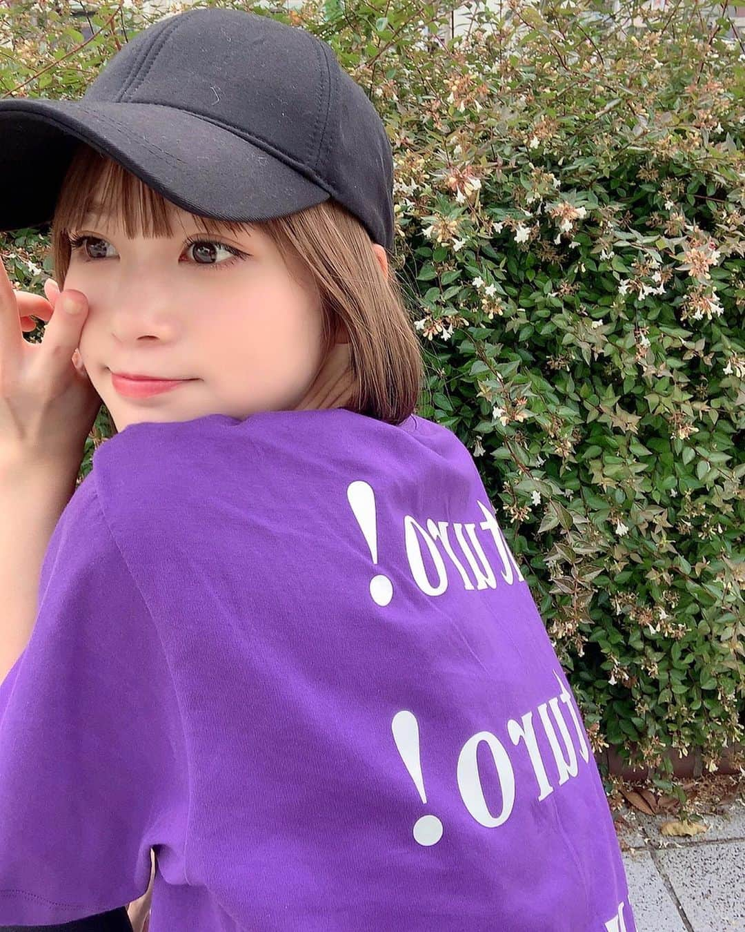 生見愛瑠さんのインスタグラム写真 - (生見愛瑠Instagram)「後ろもかんわいTシャツ😈🤍」8月8日 15時50分 - meru_nukumi