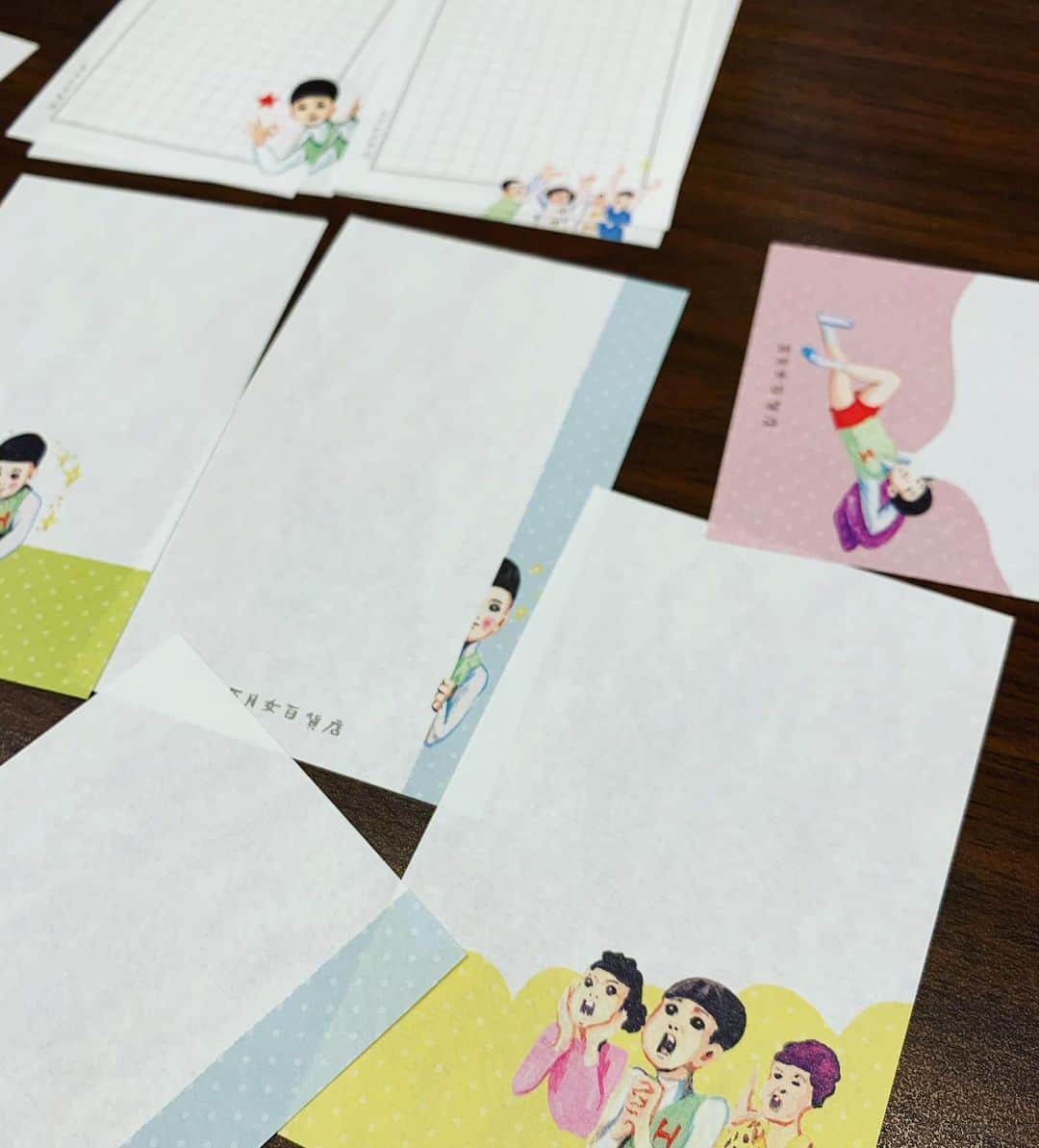 五月女ケイ子のインスタグラム：「新作製作中であります。パート3 #五月女ケイ子 #keikosootome  #五月女百貨店 #メモメモ」