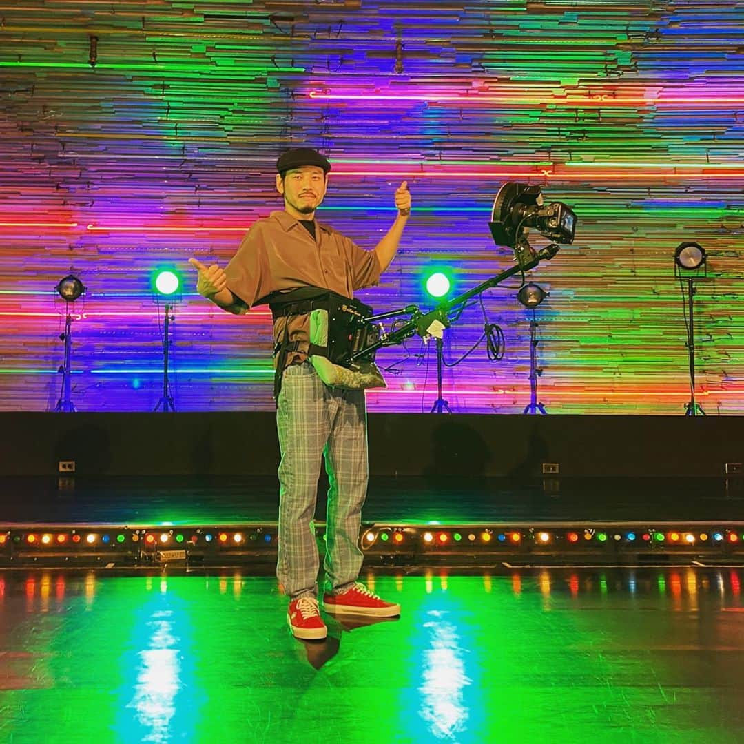 RYO the SKYWALKERのインスタグラム：「こんなん付けて撮影しました🎥  今回のビデオ、みんなでいろんなテイクをいっぱい撮ったので相当ヤバイのになるよ！  お楽しみに！#韻踏合組合 #ryothe #skysthelimit #突き抜けろ」