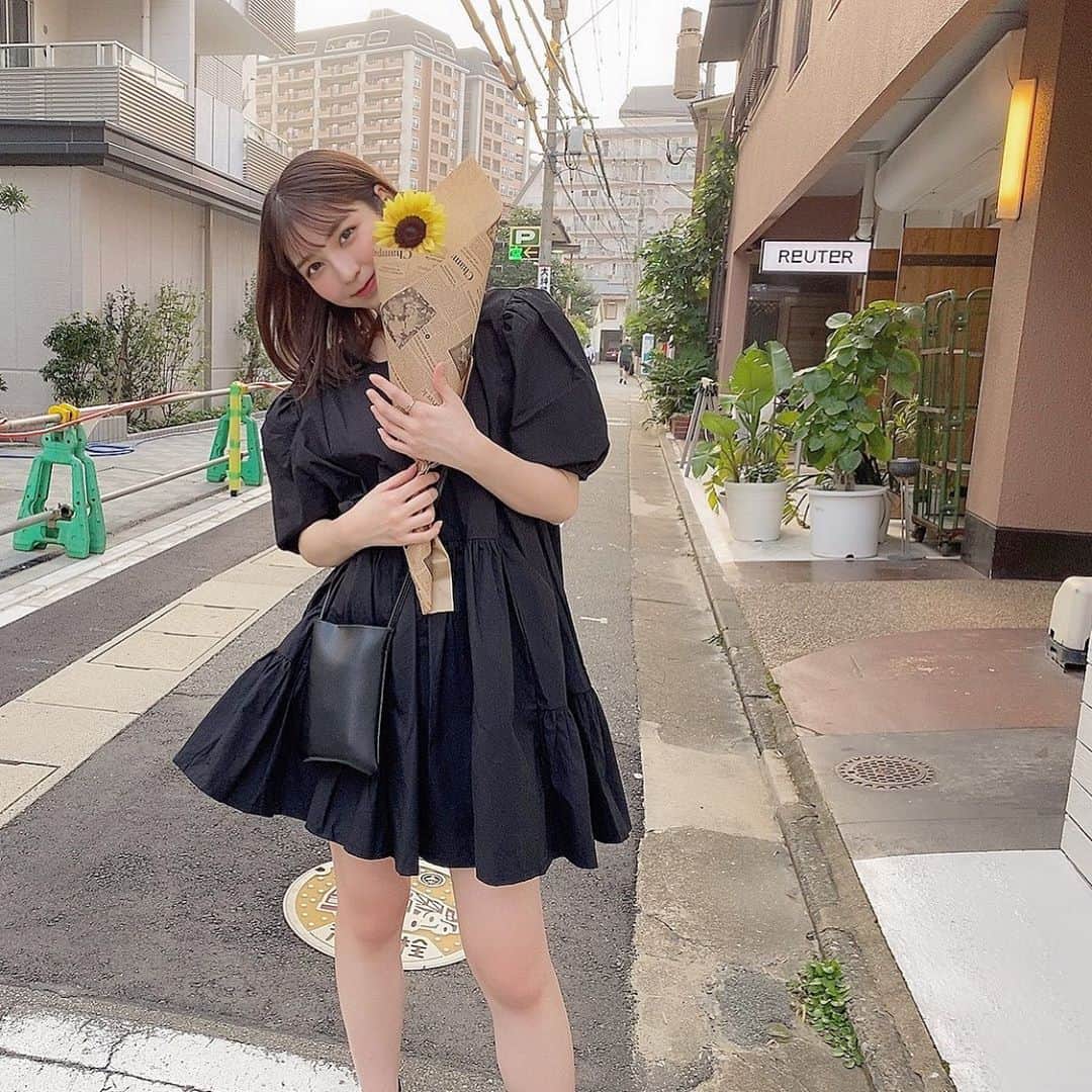 松岡菜摘のインスタグラム：「. . たくさんお祝いしてもらえて しあわせ〜っ❤︎ .」