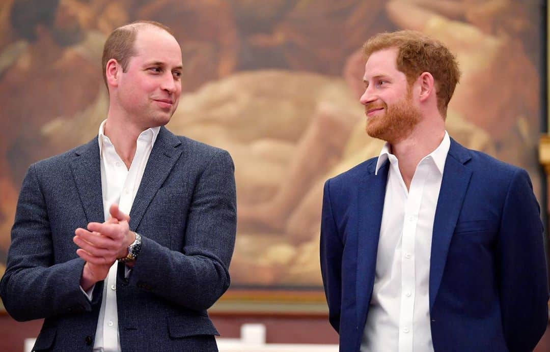 E! Onlineさんのインスタグラム写真 - (E! OnlineInstagram)「Over the past few years, there has been speculation about Prince William and Harry's supposed falling-out—over their wives; over the spotlight; over their royal statuses, and more. The complicated truth about what really happened between the two brothers is at the link in our bio. (📷: Getty Images)」8月9日 4時32分 - enews