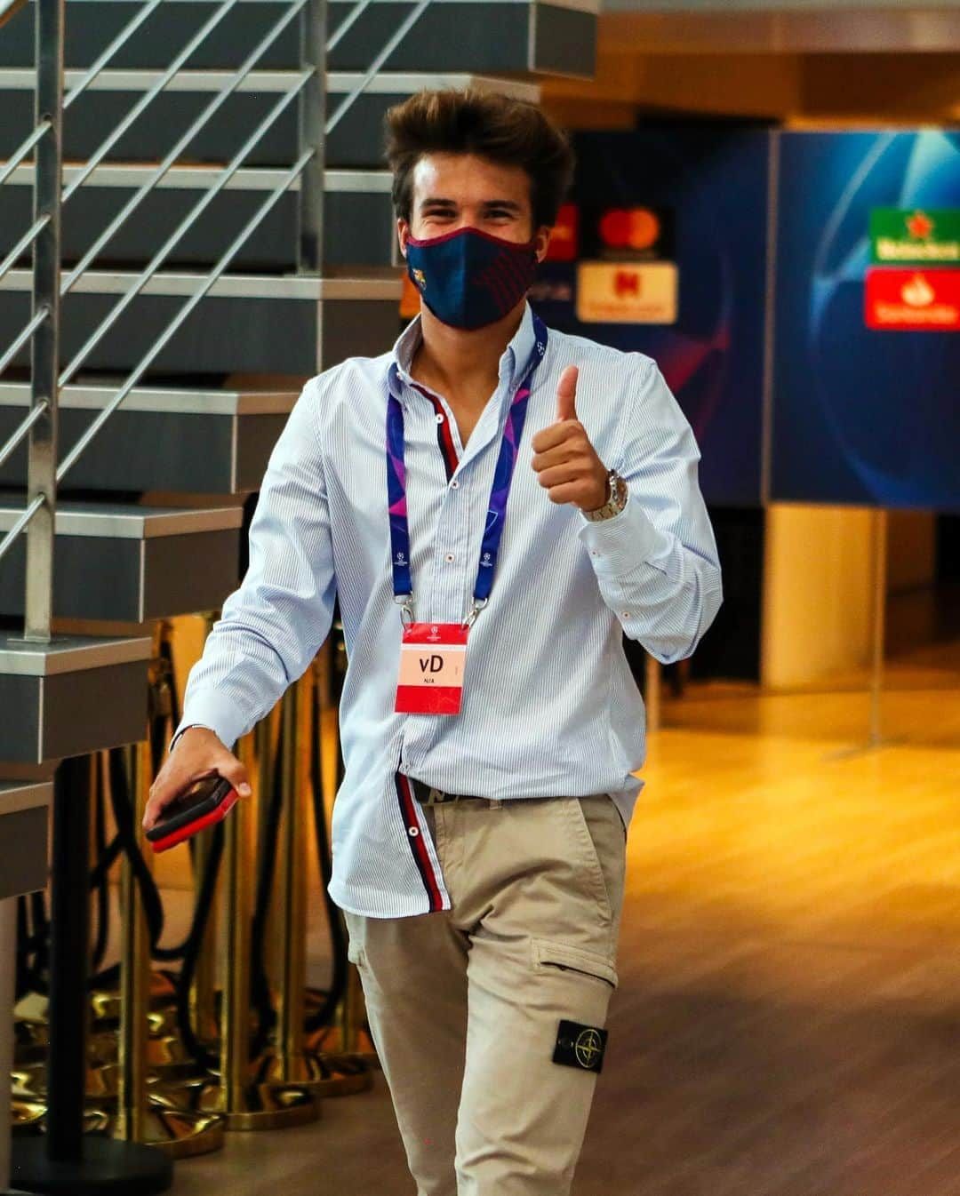 FCバルセロナさんのインスタグラム写真 - (FCバルセロナInstagram)「📍 Camp Nou  GAME FACES 🔛 🆑 #BarçaNapoli」8月9日 3時04分 - fcbarcelona