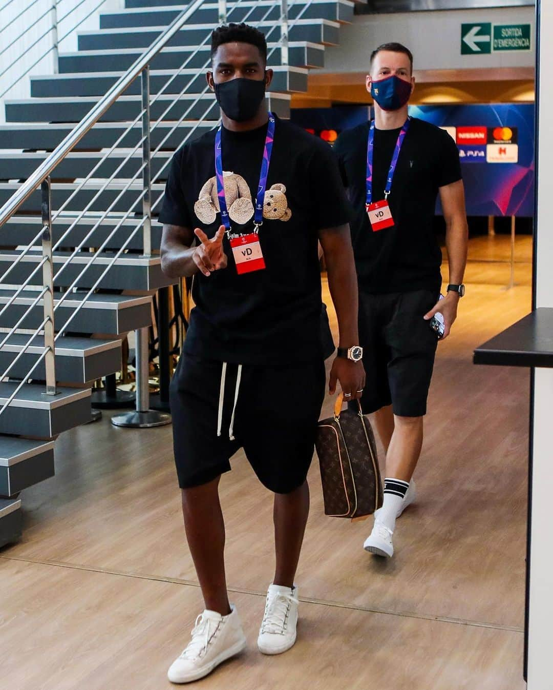 FCバルセロナさんのインスタグラム写真 - (FCバルセロナInstagram)「📍 Camp Nou  GAME FACES 🔛 🆑 #BarçaNapoli」8月9日 3時04分 - fcbarcelona