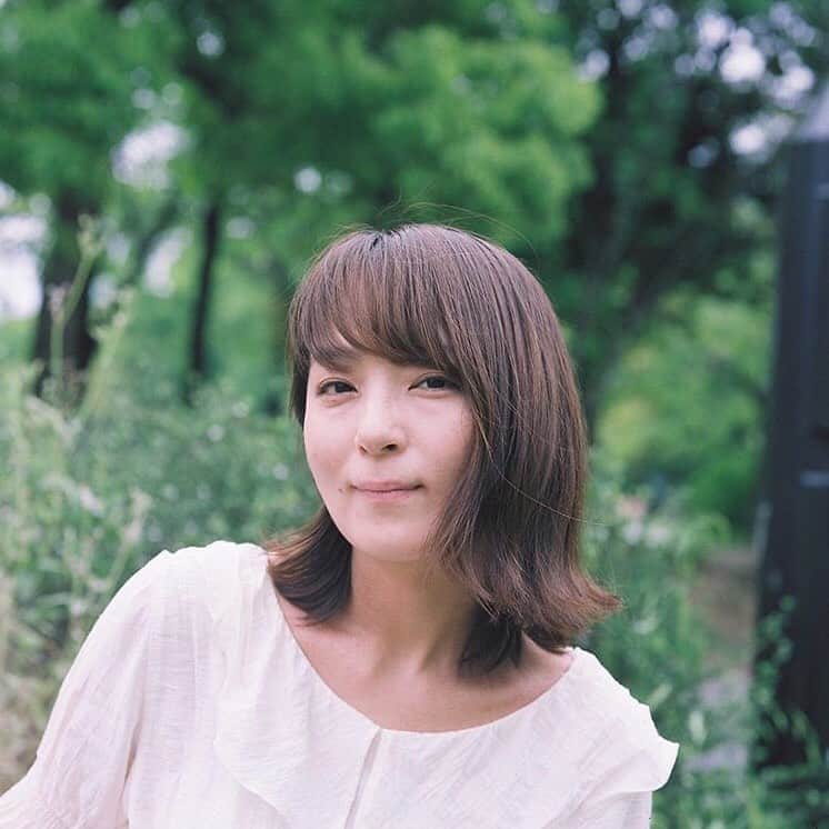 しじみさんのインスタグラム写真 - (しじみInstagram)「#film #ポートレート #被写体希望 #東京 #portrait #photography #モデル募集 #camera #ハッセル #HASSELBLAD」8月8日 19時38分 - amcche