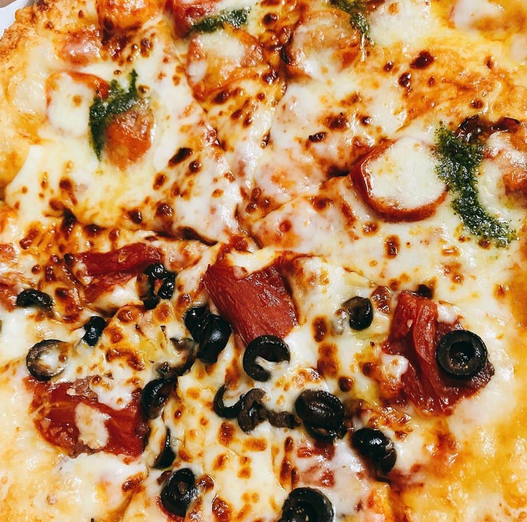 のインスタグラム：「🍕 . ジャンクな気分」
