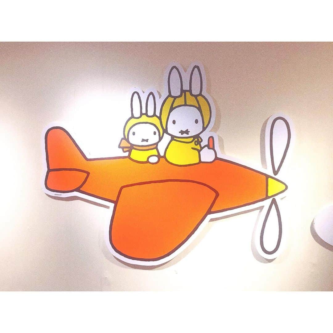 towanaのインスタグラム：「#miffy #dickbruna #miffy65th #miffy65 #ミッフィー展 🧡🧡」