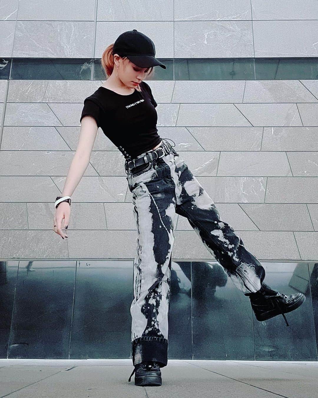 ジェニーのインスタグラム：「真っ黒けっけ。」