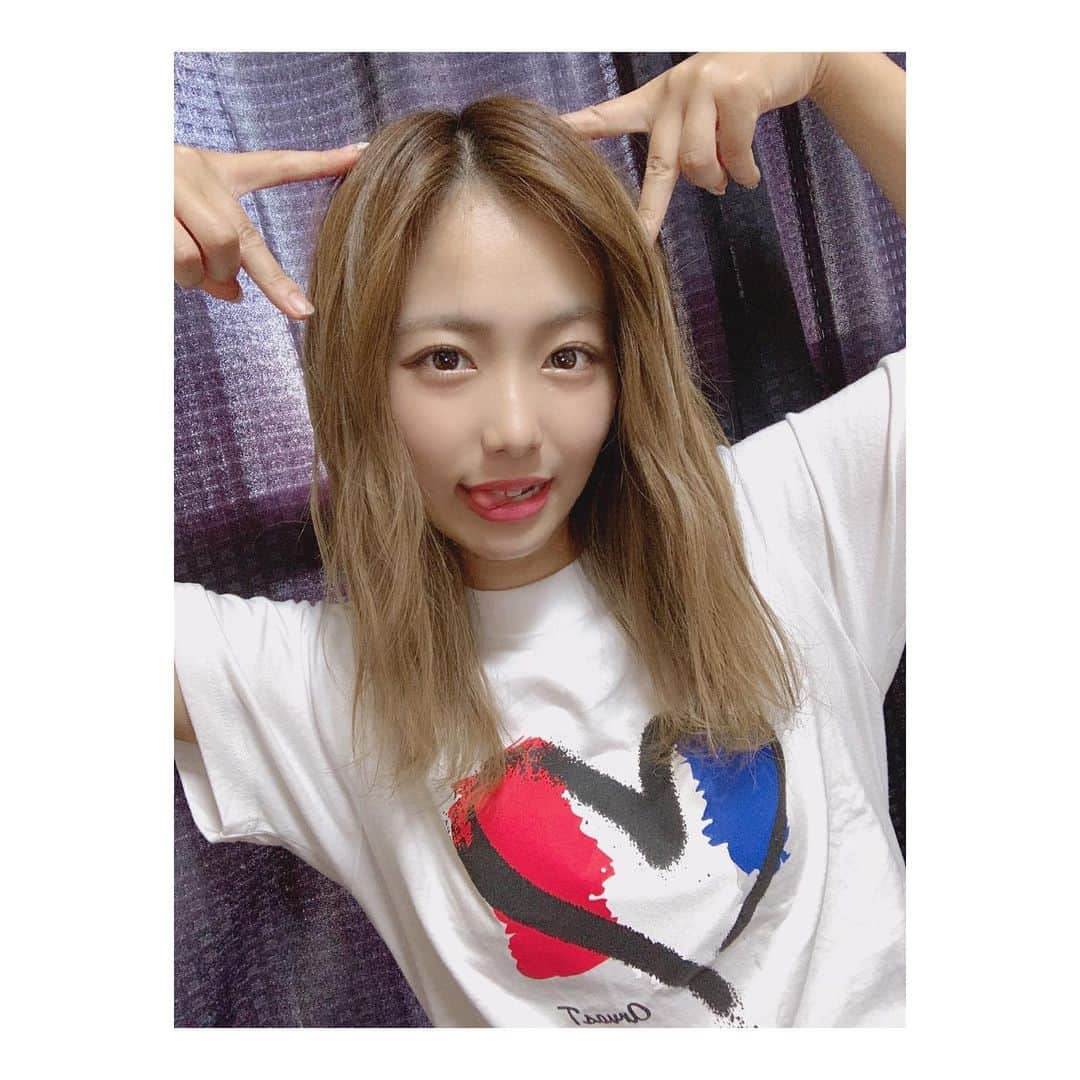 森田彩花のインスタグラム：「にゃー🐱ってやつ？🐾 ． #なーにしてんねんな #爆笑 #適当に更新していくからよろたの」