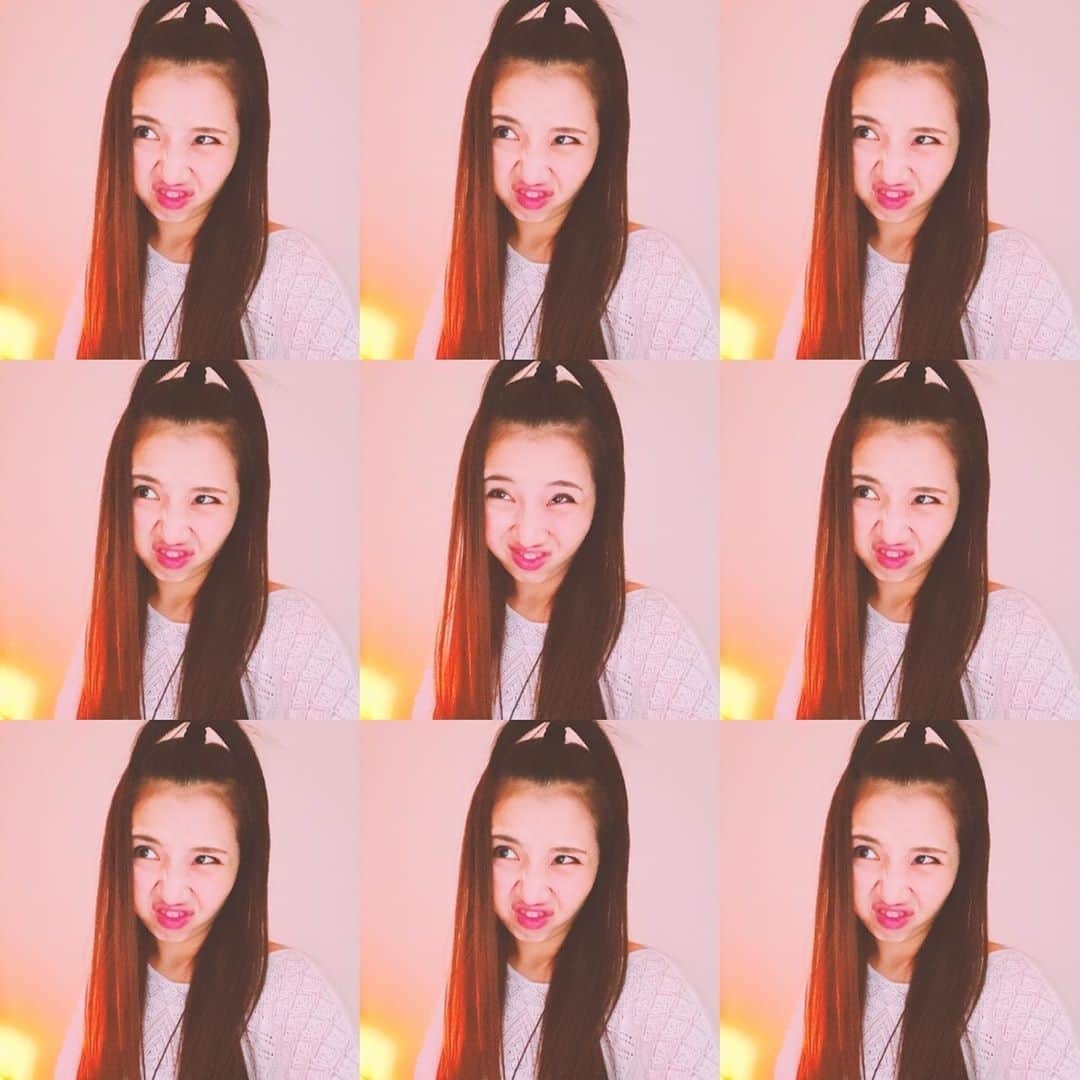 阿部真央のインスタグラム：「ドンドンドン！  明日全て終わっても悔いなく生きたいドン！  みんなが好きだドン！  曲を選ぶドン！🎮  おやすみなさい⭐  Thank you guys for always being with me😌✨  まお」