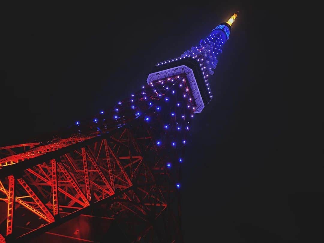 石川龍のインスタグラム：「ワンダフルワールド。 #東京タワー #tokyo  #tokyotower」