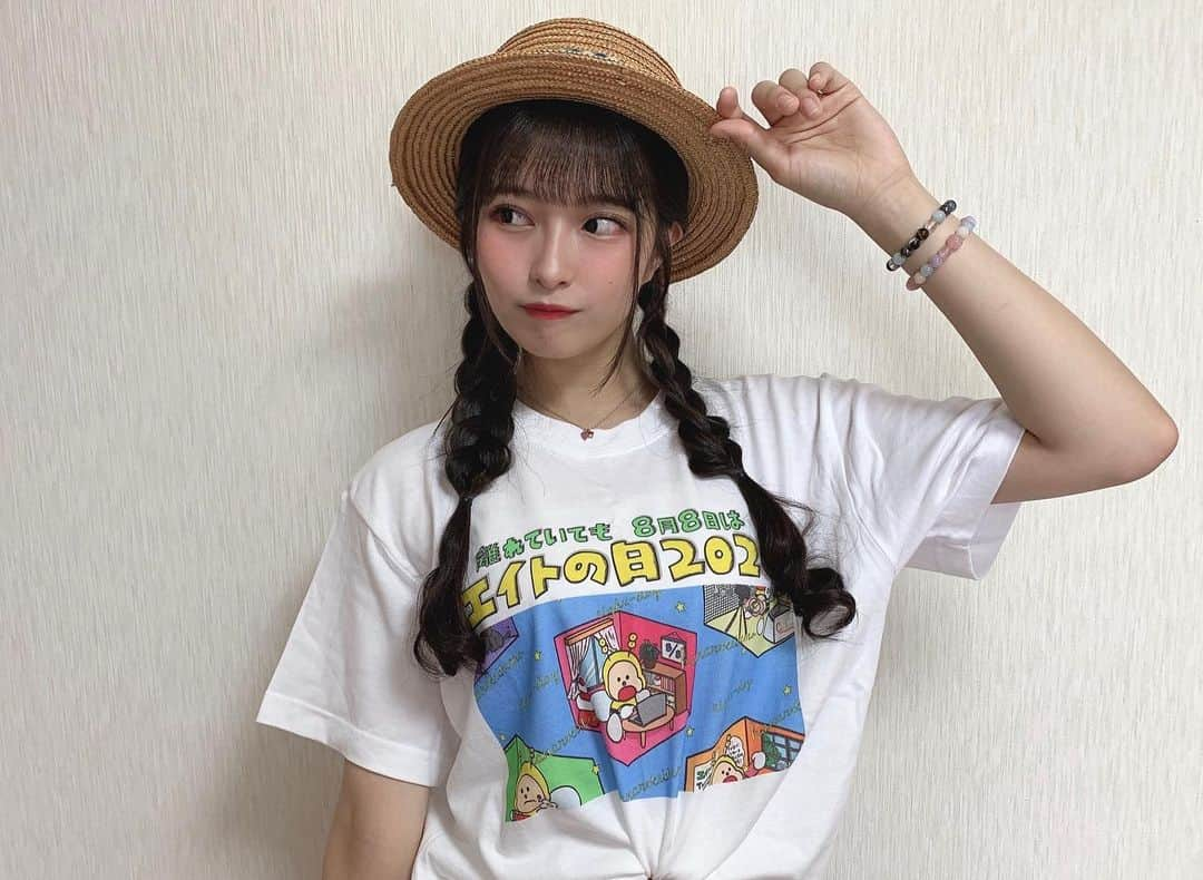 行天優莉奈さんのインスタグラム写真 - (行天優莉奈Instagram)「8月8日は#エイトの日 みてくれた皆さんありがとうございました😊 リモートとゆう形だったけどエイトの日ができて嬉しかったです♪♪ 向日葵とゆう曲を踊った時の写真です🤳思い出の詰まった曲を久しぶりにできて楽しかった！ 早くみんなとパフォーマンスしたいなぁ🐝 #離れていてもエイトの日　#チーム8」8月8日 21時57分 - yurina.0314