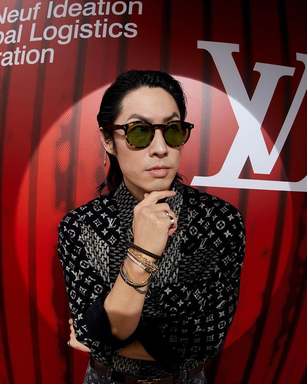 ルイ・ヴィトンさんのインスタグラム写真 - (ルイ・ヴィトンInstagram)「#LiuHaoran, #OuyangNana, #VannessWu, #MingXi and #SamLee at the #LVMenSS21 Show. @VirgilAbloh presented the first stop of his latest #LouisVuitton collection in Shanghai. See the full show at louisvuitton.com」8月8日 22時00分 - louisvuitton