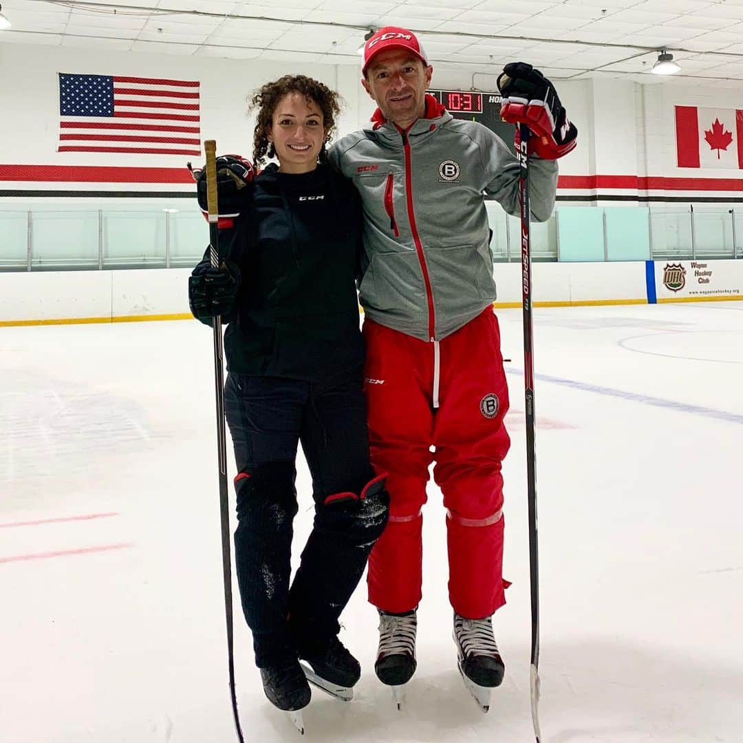 エレーネ・ゲデヴァニシヴィリのインスタグラム：「“Life is good” 🙏🏻 had sooo much fun on the ice all week! I’m very lucky to have the opportunity to learn from the best!! I have so much respect for this man 🙏🏻✊🏼 thank you @besahockey can’t wait to learn more!  #family 🇬🇪  . . . . . . . . . . . .  #lifeisgood #besahockey #elite #cuttingedge  #iceacademy  #ccmhockey #ccm #playtrue #hockeyequitment #hockeycoaching #hockeycoach #agility #hockeyskate #iceskating #balance #footwork #powerskating #hockey #hockeytraining #hockeyskating #freestyleskating #edgework #skatingdevelopment #hockeyedgework」