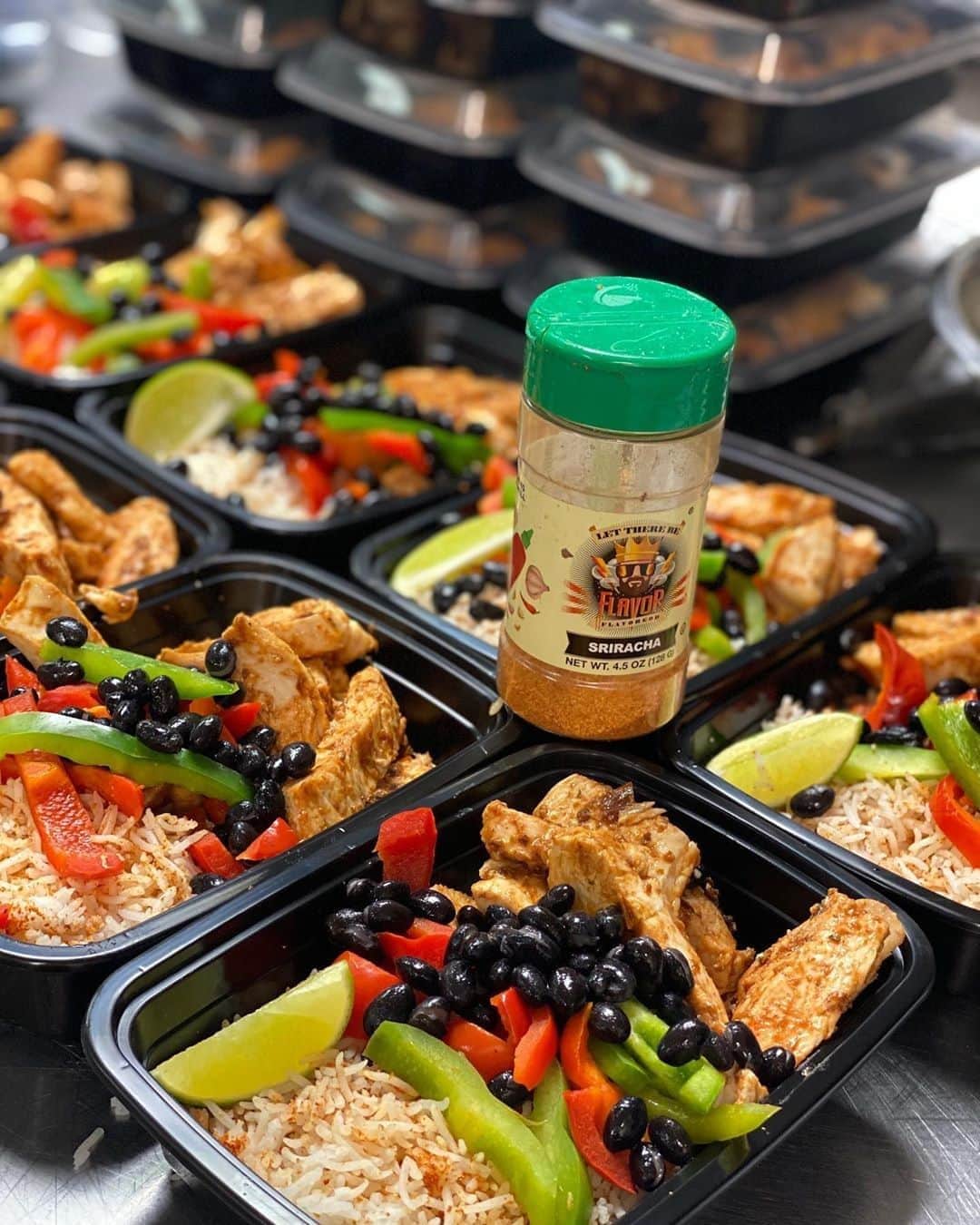 Flavorgod Seasoningsさんのインスタグラム写真 - (Flavorgod SeasoningsInstagram)「Meal Prep done right with @flavorgod Sriracha Seasoning 🌶 Who wants some?⁠ -⁠ Customer:👉 @1twoprep⁠ -⁠ Add delicious flavors to any meal!⬇⁠ Click the link in my bio @flavorgod⁠ ✅www.flavorgod.com⁠ -⁠ Flavor God Seasonings are:⁠ 💥ZERO CALORIES PER SERVING⁠ 🔥0 SUGAR PER SERVING ⁠ 💥GLUTEN FREE⁠ 🔥KETO FRIENDLY⁠ 💥PALEO FRIENDLY⁠ -⁠ #food #foodie #flavorgod #seasonings #glutenfree #mealprep #seasonings #breakfast #lunch #dinner #yummy #delicious #foodporn」8月9日 1時01分 - flavorgod