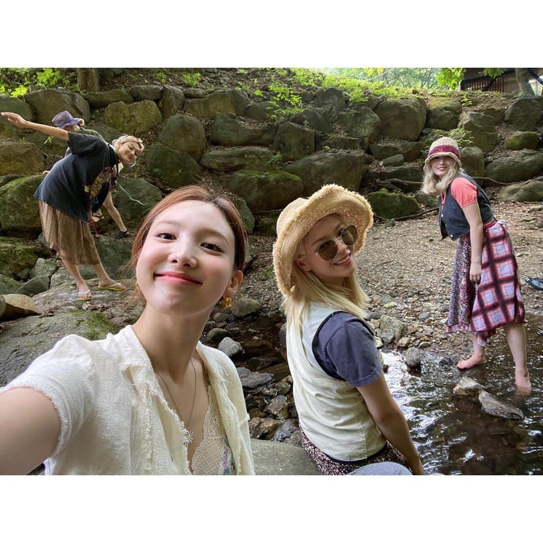 TWICEさんのインスタグラム写真 - (TWICEInstagram)「캠핑」8月9日 1時03分 - twicetagram