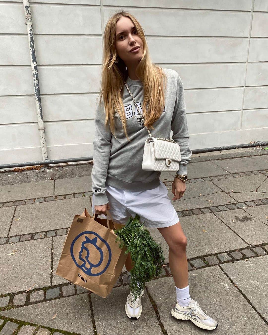 のインスタグラム：「Annonce @balloriginal  Weekend errands🥦🥬🥕 #balloriginal」
