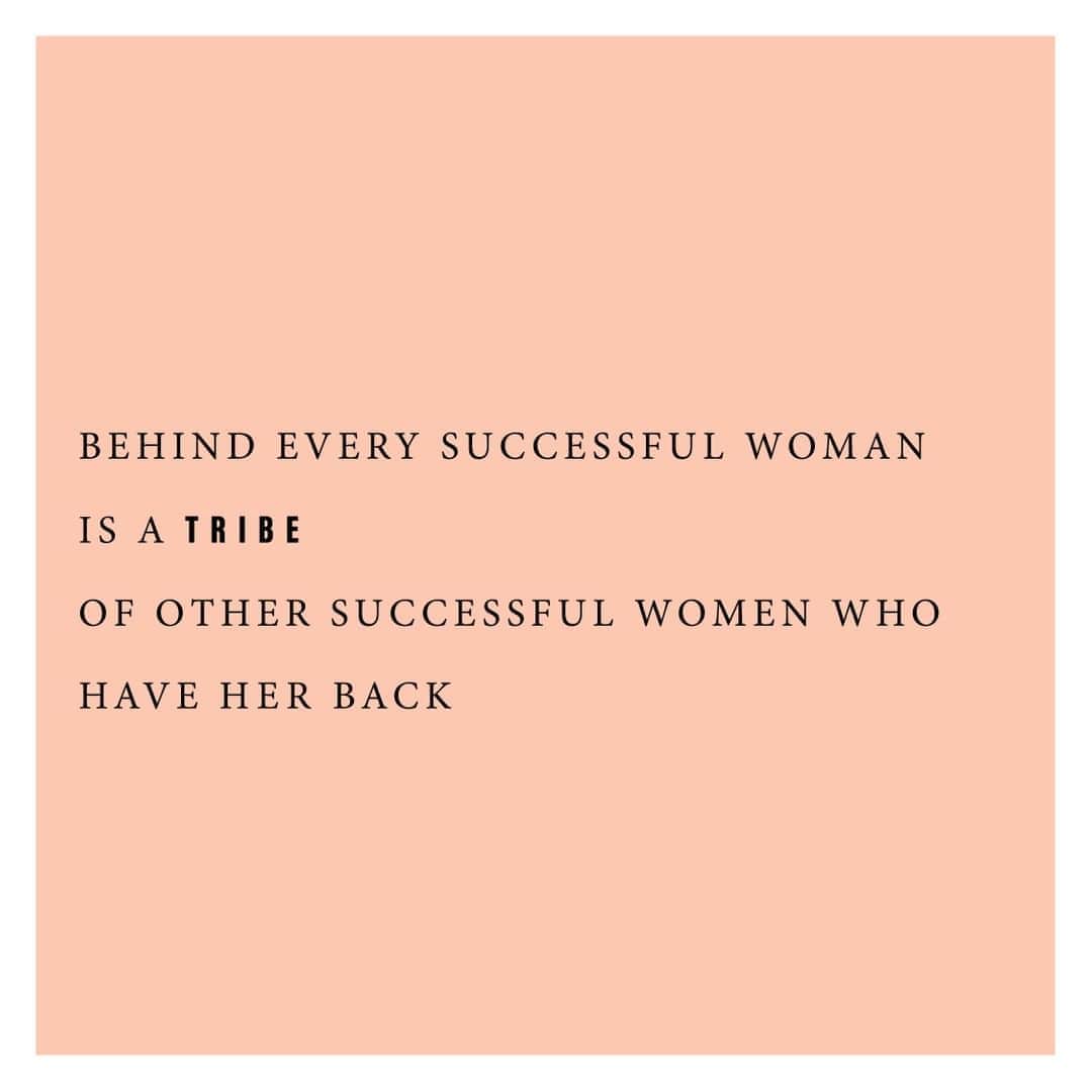 ヤング・ファビュラス&ブロークのインスタグラム：「Shoutout to all the amazing women out there! ⠀⠀⠀⠀⠀⠀⠀⠀⠀ .⠀⠀⠀⠀⠀⠀⠀⠀⠀ .⠀⠀⠀⠀⠀⠀⠀⠀⠀ .⠀⠀⠀⠀⠀⠀⠀⠀⠀ .⠀⠀⠀⠀⠀⠀⠀⠀⠀ #yfbclothing #yfb #mood #youngfabulousbroke」