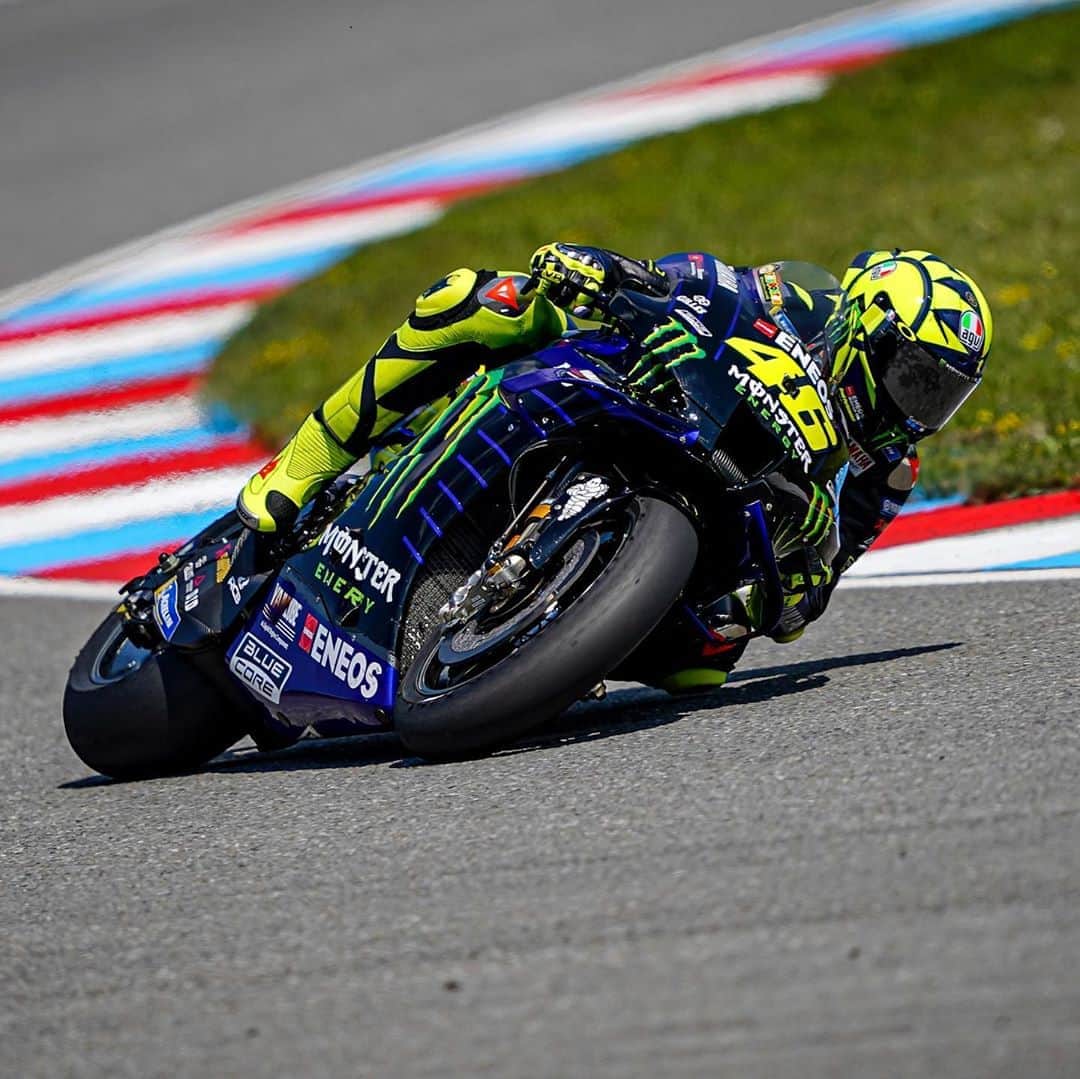 YamahaMotoGPさんのインスタグラム写真 - (YamahaMotoGPInstagram)「🗣️ @valeyellow46, #CzechGP Qualifying Result - P10:  “Starting from P10 will be very hard. But my pace is good, so I will have to start well and try to ride a good race and recover some positions."  #MonsterYamaha  #MotoGP」8月9日 1時30分 - yamahamotogp