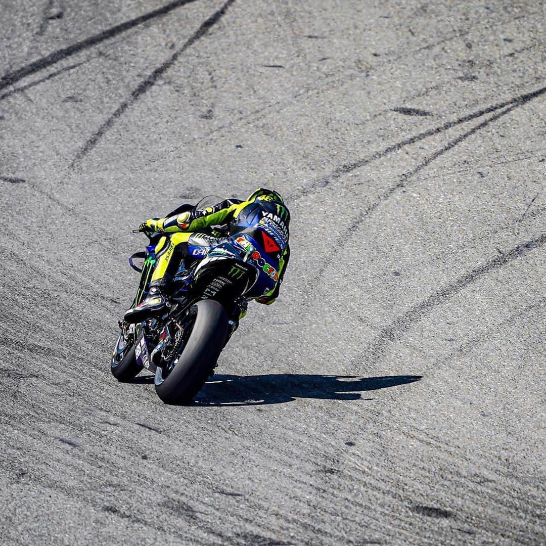 YamahaMotoGPさんのインスタグラム写真 - (YamahaMotoGPInstagram)「🗣️ @valeyellow46, #CzechGP Qualifying Result - P10:  “Starting from P10 will be very hard. But my pace is good, so I will have to start well and try to ride a good race and recover some positions."  #MonsterYamaha  #MotoGP」8月9日 1時30分 - yamahamotogp