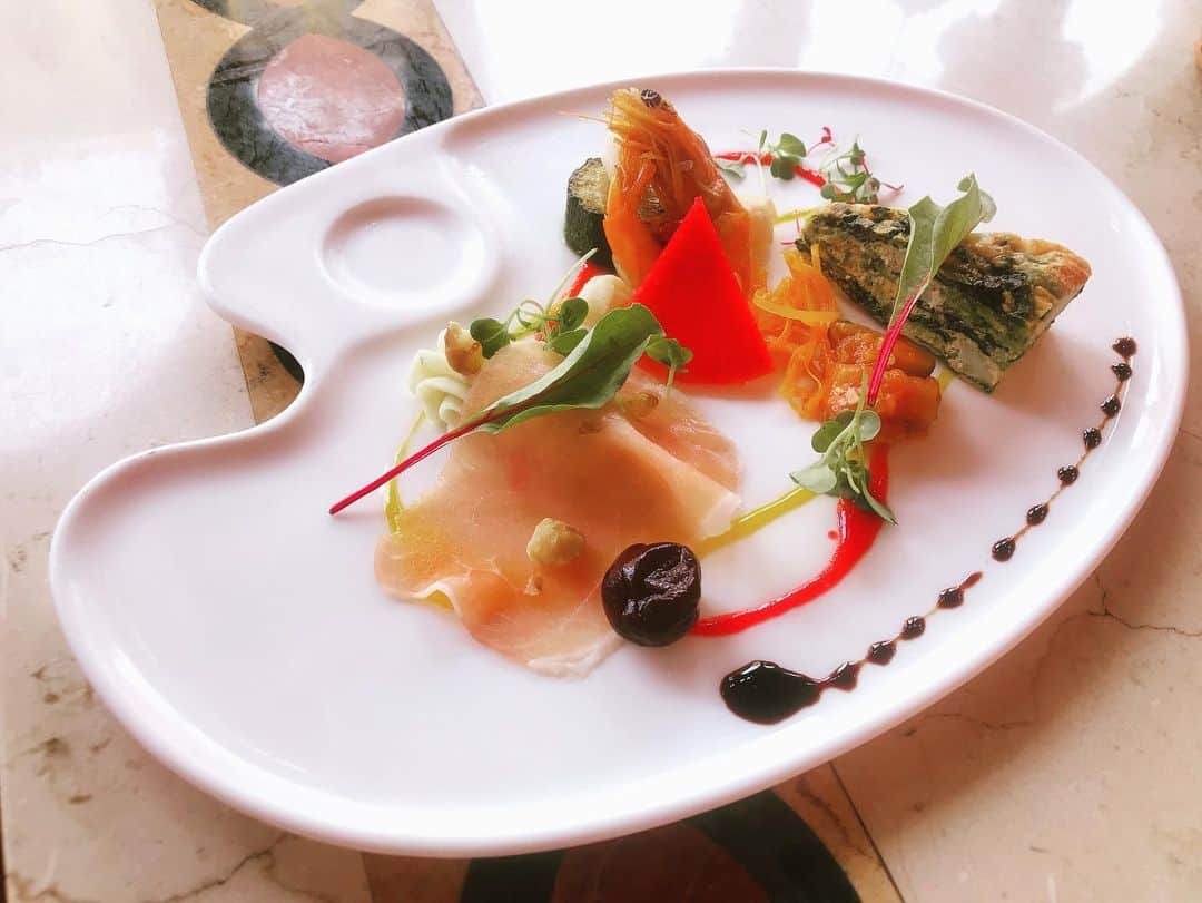 片山陽加さんのインスタグラム写真 - (片山陽加Instagram)「🍽🍽🍽  #ディズニーシー #リストランテディカナレット」8月9日 1時34分 - haachandyoo