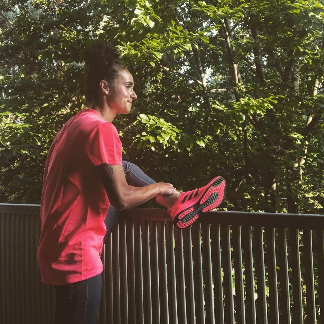 Lina Magullのインスタグラム：「Bei jeder Temperatur cool bleiben ❄️😉 #readyforsport #heatready」