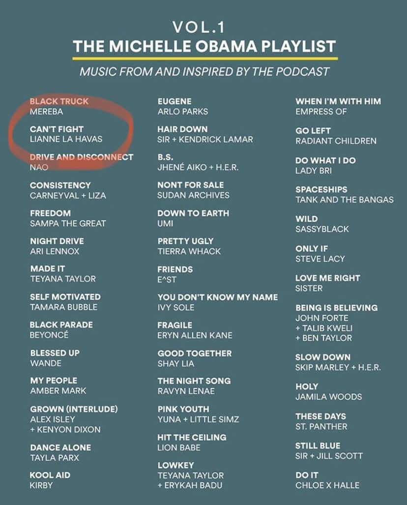 リアン・ラ・ハヴァスのインスタグラム：「Just gonna leave this here...🤯😭🥺 You are my inspiration @michelleobama and you have impeccable taste💁‍♀️🌸 Thank you for including me in your playlist amongst these incredible beautiful artists. Please adopt me🌸」