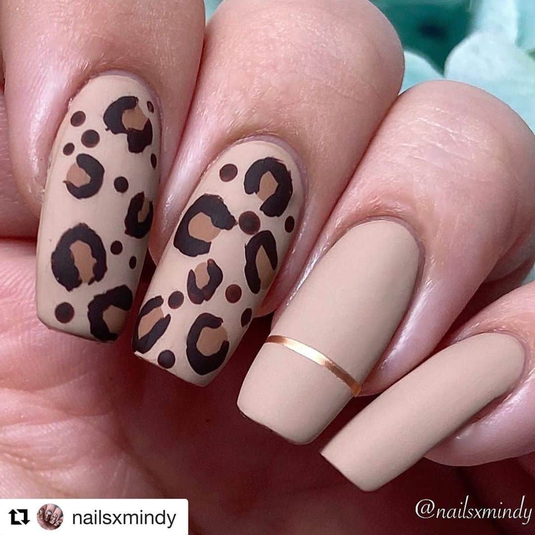 Nail Designsさんのインスタグラム写真 - (Nail DesignsInstagram)「#Repost @nailsxmindy  ・・・ . . . . . . . .  #nailsxmindy#lightslacquer#crueltyfreebeauty#crueltyfreenailpolish#vegannailpolish#veganbeauty#lightslacquerynbb#lightslacquermatilda#lightslacqueremma#lightslacquerolivia#nailpolish#manicure#naturalnails#nailstagram#nailsofinstagram#nailsonpoint#nailfie#nailsdone#leopardnails#nailsoftheday#instagramnails#instanails#nailstyle#nailpolishswatch#nailpro#nailpicture#summer2020#manicure_ideas」8月9日 5時53分 - nailartfeature