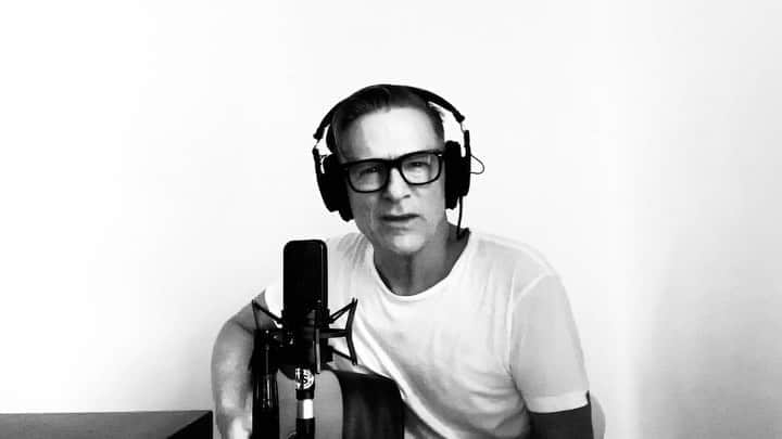 ブライアン・アダムスのインスタグラム：「So Far So Good. A song on the “anthology” album. I'm singing live (2020) to the original TV track mixed in 2005! Everything was recorded and filmed on my iPhone. (See the whole film on my YouTube channel or in the link in the bio)  We're headin' out - to where the sun goes down Watch these wheels go round Ain't lookin' back - we done the best we could We've come a long, long way - so far, so good  Tthere ain't a river that can't be rowed Ain't no cowboy that can't be throwed 's bin some lessons - we've had our share Not sure where we're goin' - but we're gonna get there  So far, so good - we're gonna make it - knock on wood So far, so good - we got the engine under the hood So far, so good - we're gonna get there - at least we should! It's so far so good!  Wild, wild horses couldn't hold us back Nothin' can stop us - we're right on track When the cold wind blows and it's winter time We're headin' south - soak up that sunshine  So far, so good - we're gonna make it - knock on wood So far, so good - we got the engine under the hood So far, so good - we're gonna get there - at least we should! It's so far so good!  #bryanadamssofarsogood #bryanadams」