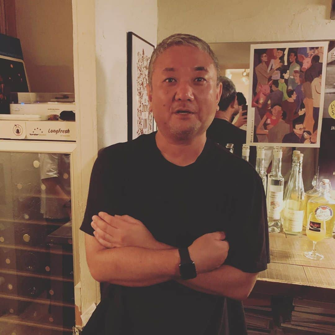 西田善太さんのインスタグラム写真 - (西田善太Instagram)「慎ちゃん、久しぶりに会えたら、めっちゃ歩く人になってた。1日20000歩超えてる。テクテク二シャン！ #askshin」8月9日 9時26分 - zentanishida