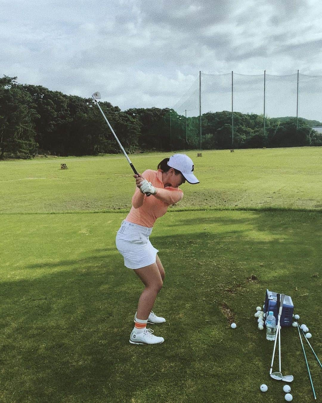 井上沙紀さんのインスタグラム写真 - (井上沙紀Instagram)「後ろver #golf #golfswing」8月9日 9時46分 - inouesaki_1997