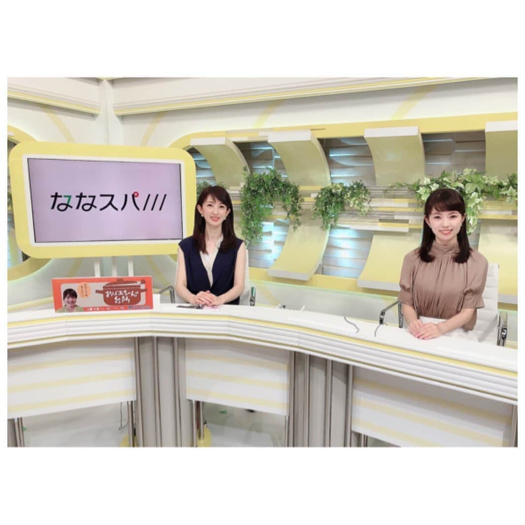 のインスタグラム：「ななスパ衣装のご紹介です。  今週はTe'chichiさんすて岡山店から お借りしました✿  やっぱり白レースは可愛いですね😊 いつもありがとうございます(*´꒳`*)🌷  今週はファジアーノ応援企画を放送しますよ！ 東條アナも出演します❤︎  毎日暑いですが、熱中症には気をつけましょう！☀️ 良い週末をお過ごしください♪  * * #ななスパ #衣装提供 #techichi #テチチ #夏コーデ #白レース #毎日暑くて溶けそうです #わたしのピリリの投稿もお待ちしています」
