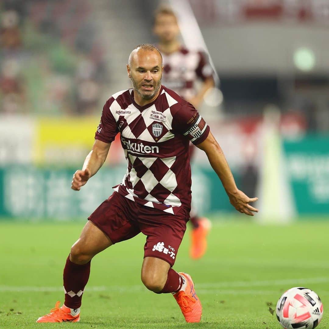 ヴィッセル神戸さんのインスタグラム写真 - (ヴィッセル神戸Instagram)「[MATCH PHOTOS] VISSEL KOBE vs. VEGALTA SENDAI .  #vissel #visselkobe #ヴィッセル #ヴィッセル神戸 #Kobe #神戸 #WeAreKobe #KobeForeverForward #一致団結 #JLeague #Jリーグ #DAZN」8月9日 10時14分 - visselkobe
