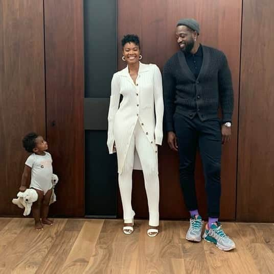 ガブリエル・ユニオンさんのインスタグラム写真 - (ガブリエル・ユニオンInstagram)「Double Date with me & @dwyanewade & @kaaviajames & Seal-y 1 & 2 🖤👶🏾」8月9日 11時02分 - gabunion