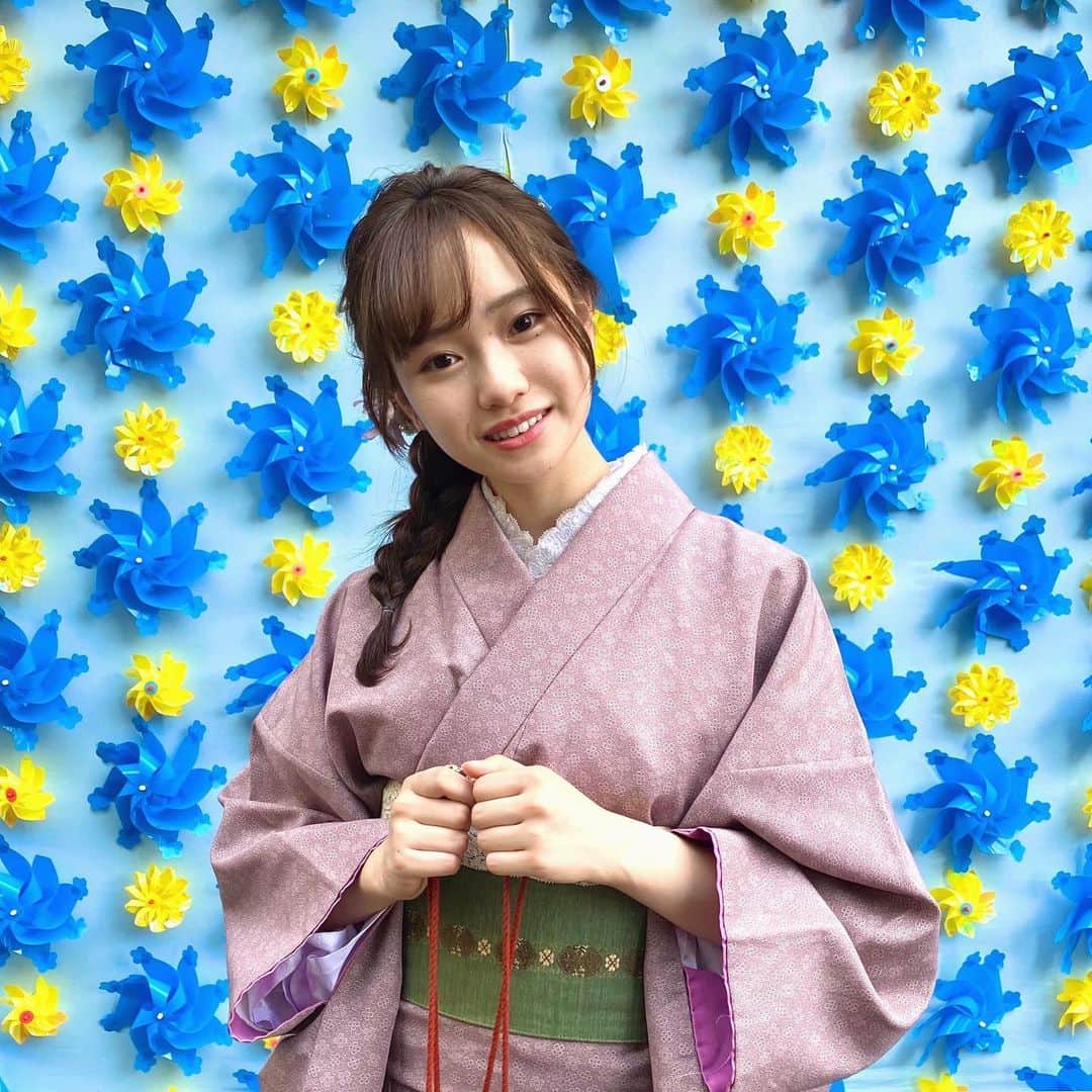 かわぎしるなのインスタグラム：「焦点合ってる、、？大丈夫、、？🤫 . 背景がとってもかわいい❤️」
