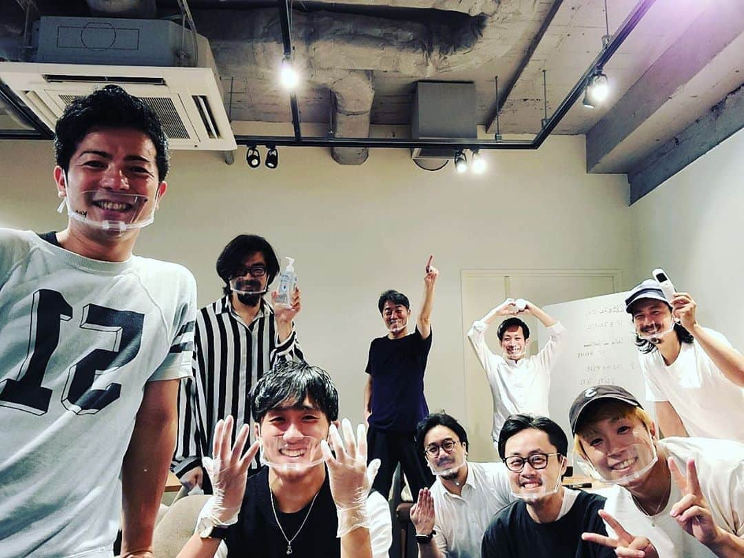 アモーレ橋本さんのインスタグラム写真 - (アモーレ橋本Instagram)「#オハヨウ劇場40分  開幕！  GOOD JOB！  #茅場町 #カフェサルバドル」8月9日 12時11分 - bravo_hashimoto