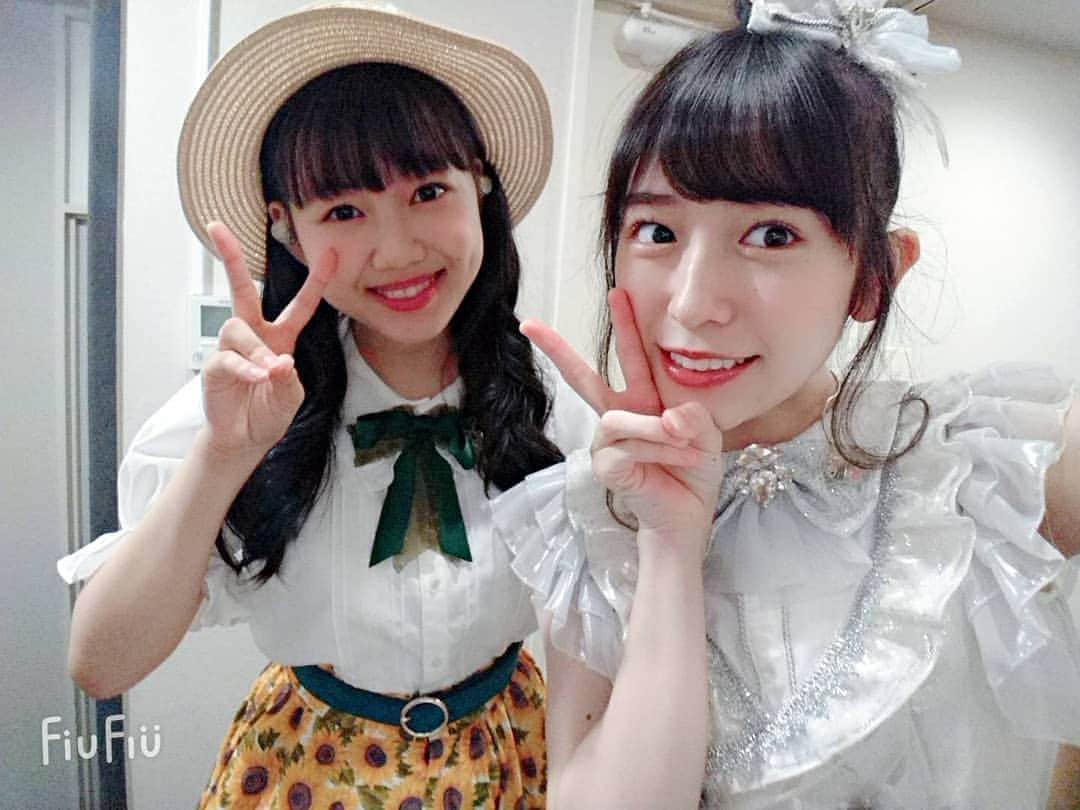 小泉遥香のインスタグラム：「2020/08/08🌻  #ひよりん生誕祭 #ひよりん日和2020💚  見てくださった方ありがとうございました！！ リアルタイムで見れなかった方も、アーカイブがあるのでぜひ見てくださると嬉しいです！  チケットは今からでもゲット出来ますぞっ！！( *˙ω˙*)و ｸﾞｯ!  ひよりちゃんの優しさが滲み出ていた、本当にひまわりのような空間でした🌻✨ 超楽しかったよーー！！ ひよりちゃん、お疲れ様でした👒💚  #Instaharum #吉川ひより生誕祭 #ひよりん #吉川ひより #超ときめきグリーン #ひよりん日和2020 #とき宣 #おはる #小泉遥香 #ヨシコイ #ひよりん超かわいい #顔面国宝ひよりん」
