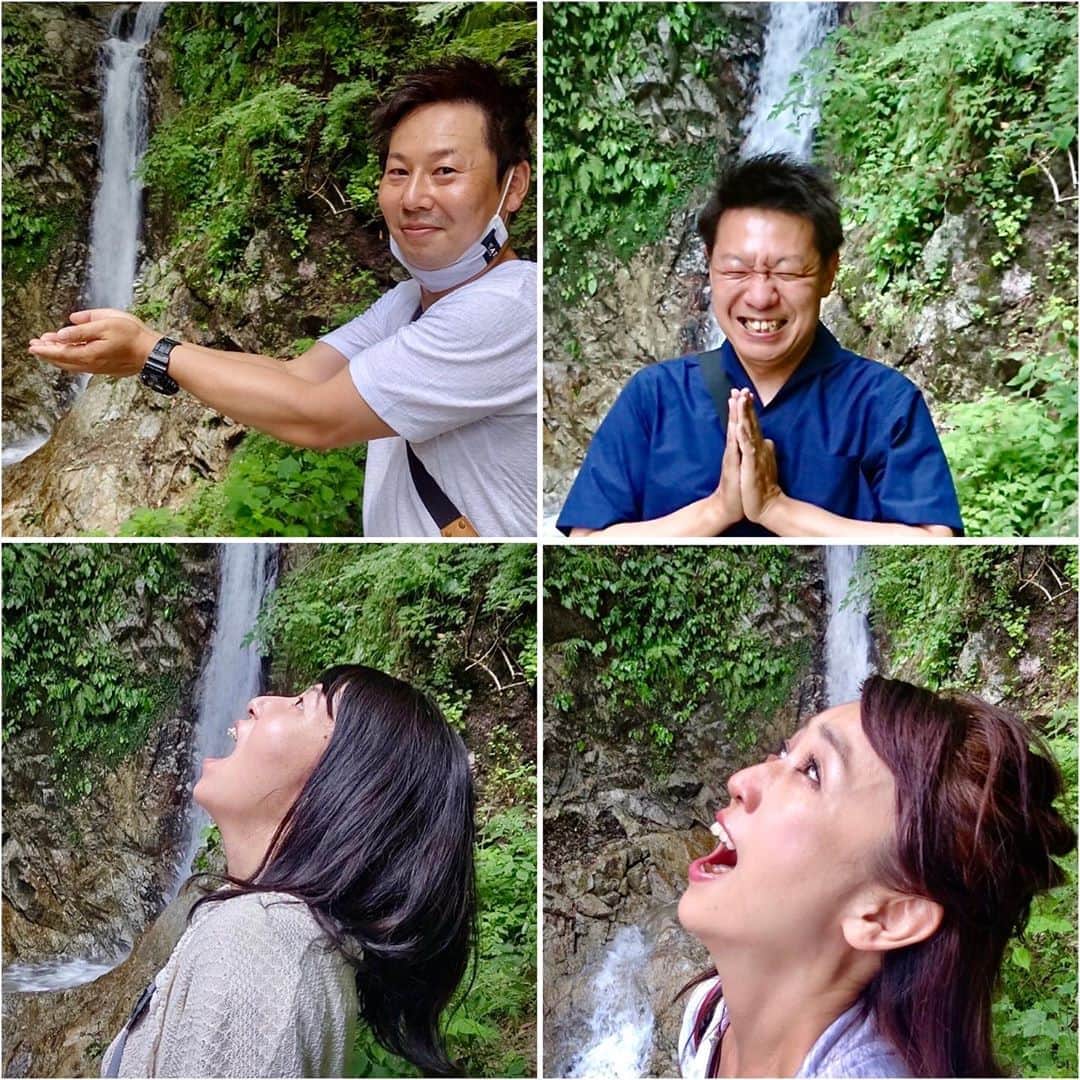 永倉由季さんのインスタグラム写真 - (永倉由季Instagram)「.﻿ .﻿ 早朝から﻿ 日本三大弁財天のひとつ﻿ 芸能の神様である﻿ ・天河神社(天河大辨財天社)﻿ ・御霊神社﻿ ・高天彦神社﻿ ・葛城坐一言主神社へ参拝してきました。﻿ ﻿ ﻿ 清々しく沢山笑った一日で﻿ とても楽しかったです。﻿ ﻿ ﻿ 今日は﻿ 長崎に原爆が投下されてから75年目です。﻿ ﻿ ﻿ 美味しく食べられること﻿ 笑えること﻿ 仕事ができること﻿ 他にももっともっと。﻿ ﻿ ﻿ これは当たり前の事のようで﻿ 当たり前じゃない。﻿ ﻿ そんな事を思いながら﻿ ﻿ たった一言だけ願いを言える﻿ 一言主神社では﻿ ﻿ 今の世の中の状況と﻿ これからの世の中に向けて﻿ 心を込めて『一言だけ』伝えてきました。﻿ ﻿ つづく﻿ ﻿ ↓ ↓ 写真いっぱいアメブロで﻿ ﻿ ✅アメブロ更新　↓ ﻿ 　　　　　　　　　　﻿ http://ameblo.jp/naga-yuki/﻿  #奈良県　#吉野郡 #天河大弁財天社  #天河神社 #芸能の神様 #御霊神社　#高天彦神社 #葛城坐一言主神社  #神社仏閣好きな人と繋がりたい  #御朱印 #広島　#長崎 #原子爆弾投下 #平和とは #感謝　#祈る #滝　#写真　 #水の位置違う」8月9日 23時13分 - yuki_nagakura67