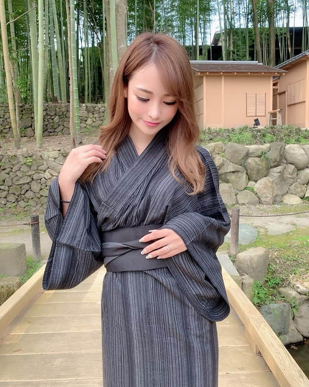 姫奈さんのインスタグラム写真 - (姫奈Instagram)「. . . 8月8日は、結婚2周年の記念日でした😌 . 前から気になってた奈良のふふに 泊まりに行ってきました🥰❤️ 癒された日になったなぁ🍃 . 勇人、いつもありがとう💕💕 . . . #奈良ふふ #奈良旅館 #家族旅行 #結婚記念日」8月9日 21時54分 - hinapin_0210
