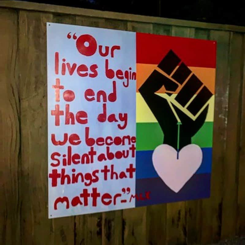 ジョージア・メイ・ジャガーさんのインスタグラム写真 - (ジョージア・メイ・ジャガーInstagram)「Signs painted by the kids in my  neighborhood in LA #blacklivesmatter」8月9日 21時56分 - georgiamayjagger