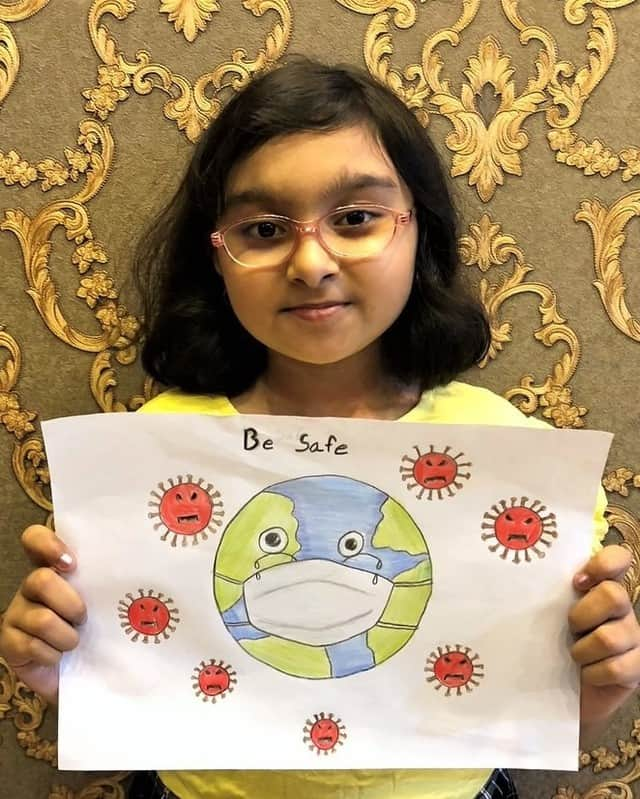 unicefさんのインスタグラム写真 - (unicefInstagram)「#COVID19 through drawings.⁣ ⁣ Children in Bangladesh are using their creative talents to express how they are feeling during the pandemic. What has been your outlet?⁣ ⁣ 📷: @unicefbangladesh⁣ ⁣ ⁣」8月9日 22時00分 - unicef