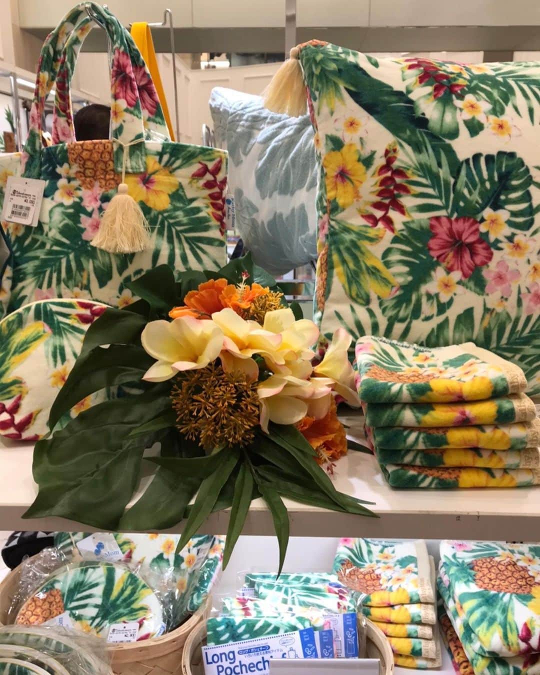 キャシー中島のグルメインスタ